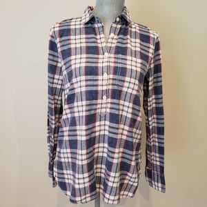 Women's J. CREW Plaid Button Up Tunic. XS